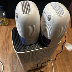 Room dehumidifier