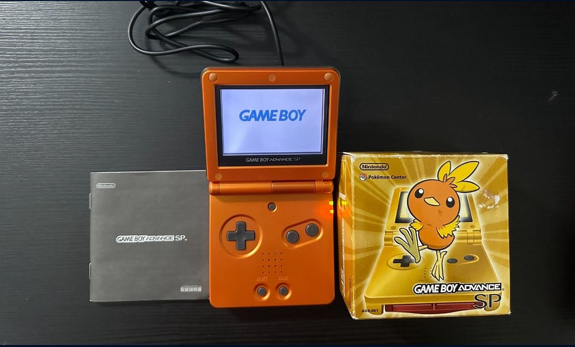 gameboy advance sp torchic (CIB) - Japan