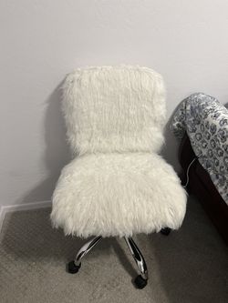 Fluffy White Office Chair