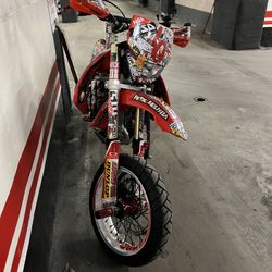 2005 HONDA CRF 250r SUPER MOTO (street Legal Title)