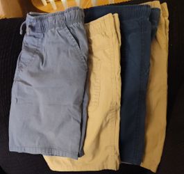 Boys Shirts And Shorts Size 10/12 Excellent Condition!