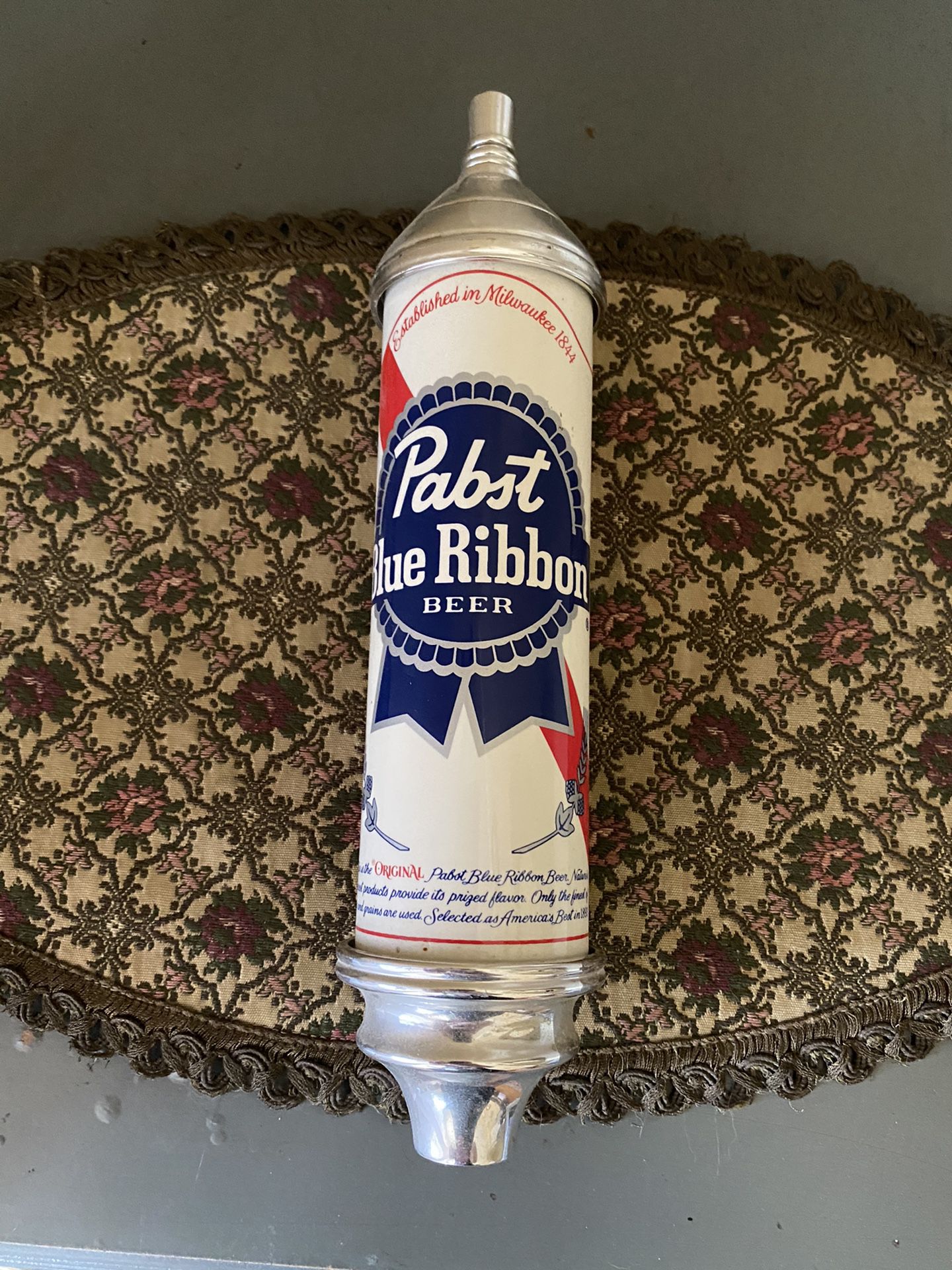 Pabst Blue Ribbon beer 🍺 tap handle.