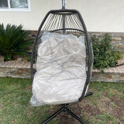 Brown Hanging Egg Chair 