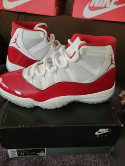 Jordan 11 Cherry ๐ size 11 (NO TRADES PRICE IS FIRM)