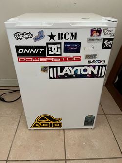 Mini refrigerator