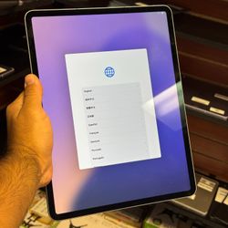 Excellent Condition: Apple iPad Air M2 13" - 128GB Cellular - Space Gray