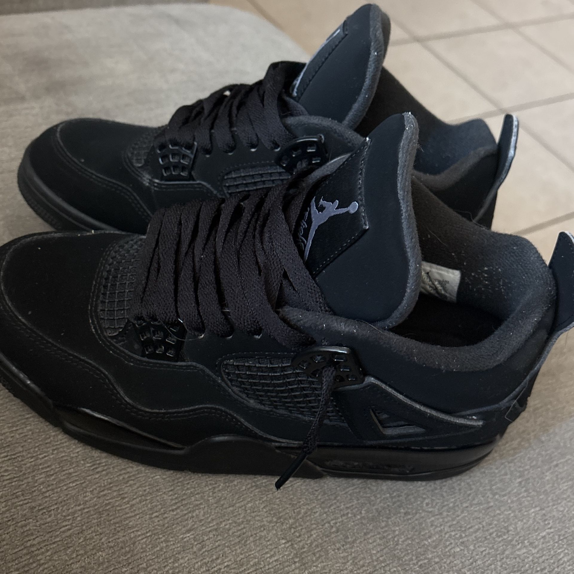 Black Cat Jordan 4 Size 9 