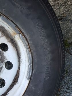 Trailer tire