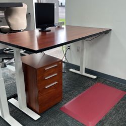 Sit Stand Desk - $150 Off