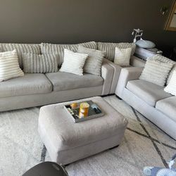 Couch , Loveseat , And Chair With Matching Ottoman