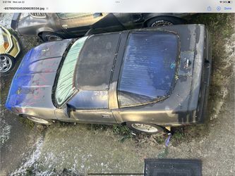 VINTAGE SPORTS CARS AND BAYLINER BOAT WITH TRAILER - Cars Will Be Removed When Sold