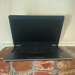 Dell 4th Gen i7 Laptop E7440 with NEW BATTERY