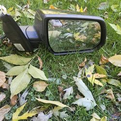 Rt Side Gmc Acadia Mirror