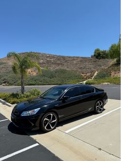 Honda accord hybrid touring