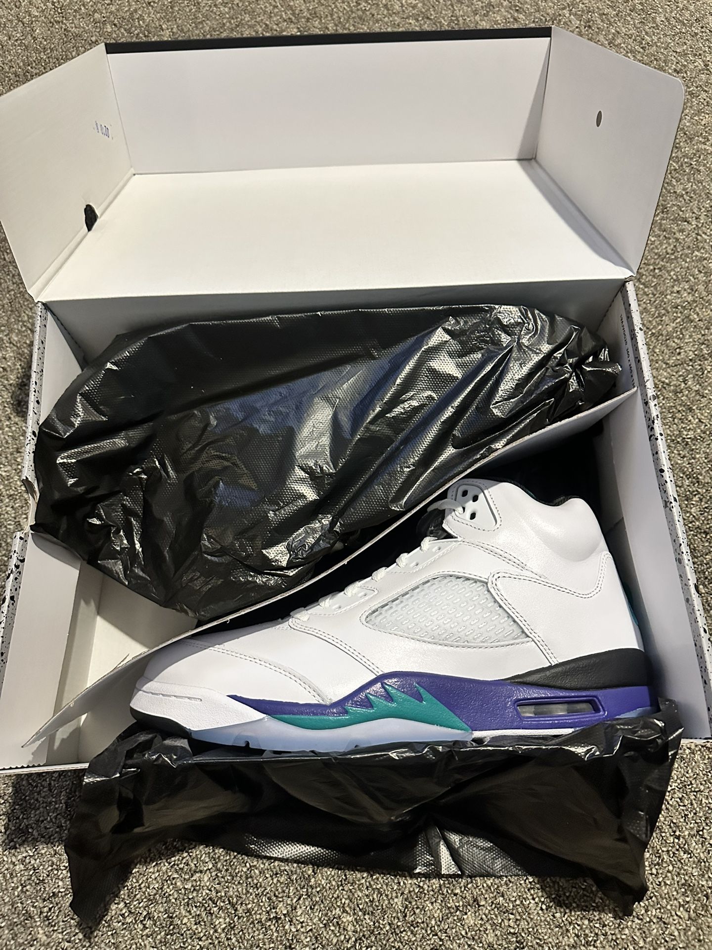 Jordan 5 Grape