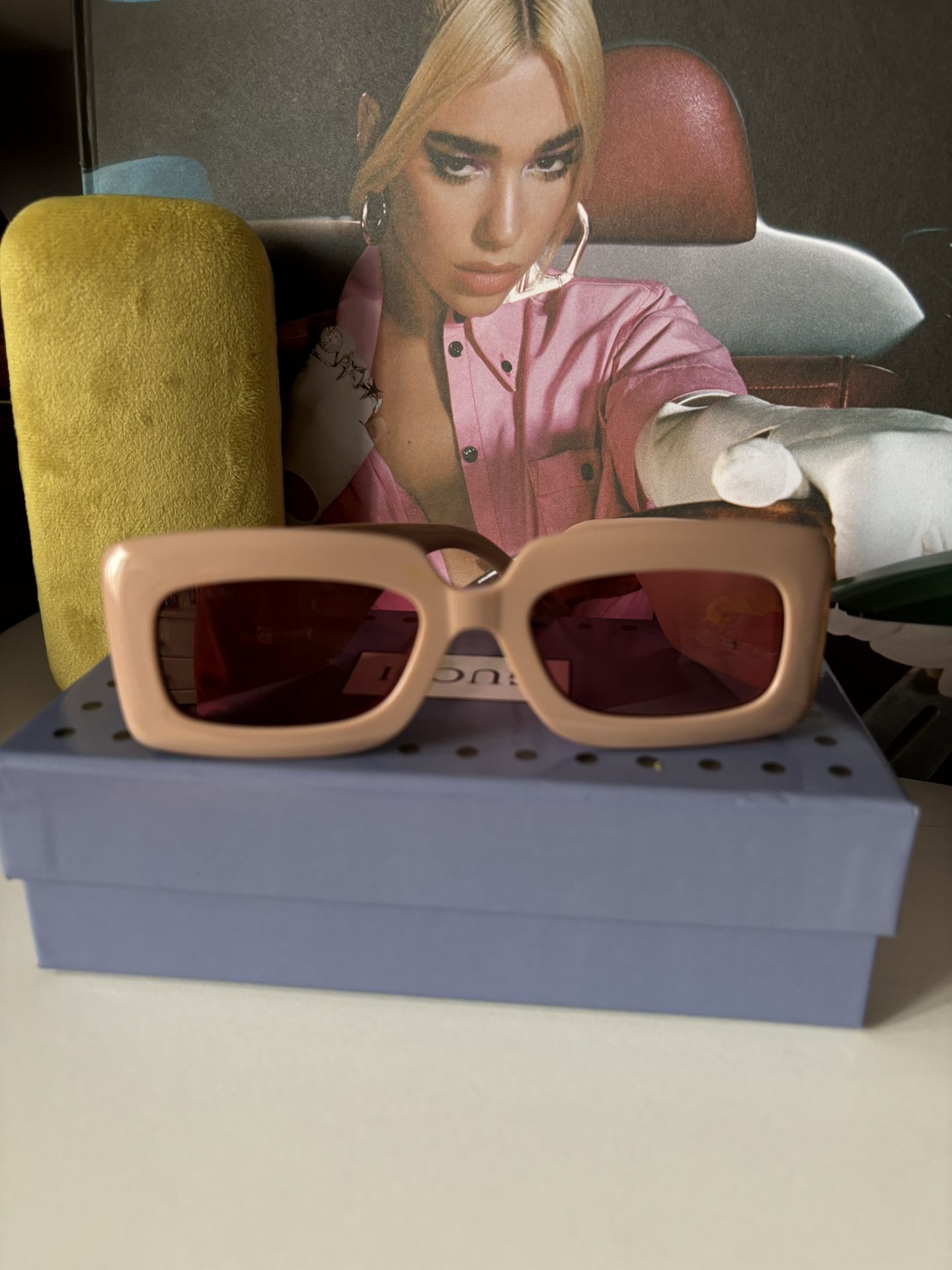 Gucci