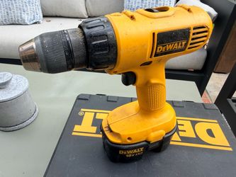 DeWALT 18v drill