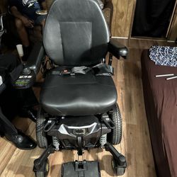 Motorized Wheelchair 