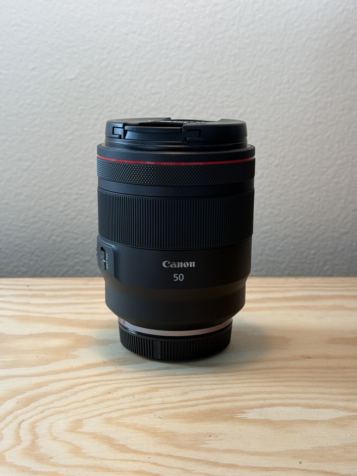Canon RF 50mm 1.2