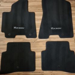 Genuine Hyundai Tuscan 2021-26 Floor Mat Set 