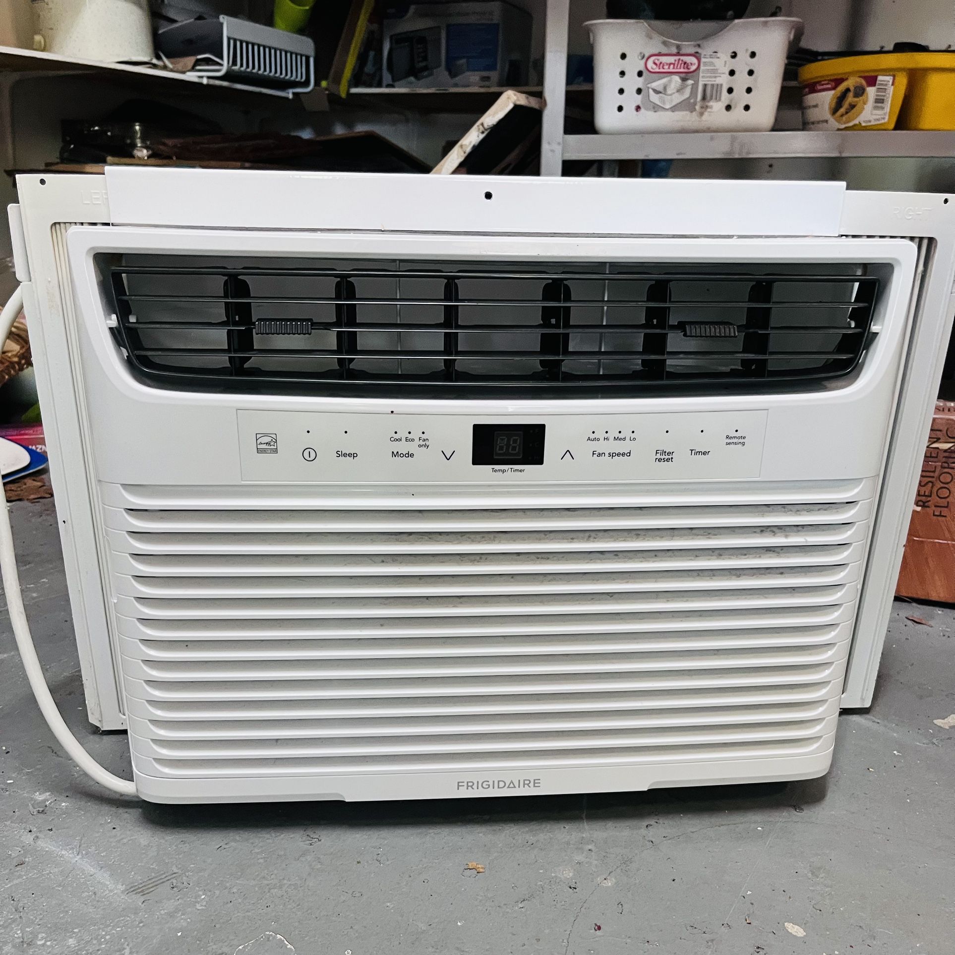 Window AC 10,200 BTU With Remote