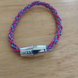 Cool Maker Kumi Cools  Red Multi Color Bracelet 