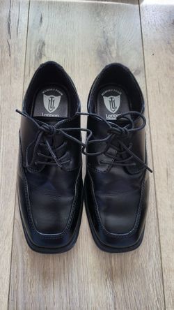 Boys Dressy Shoes Size 2