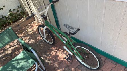 Free Agent bike