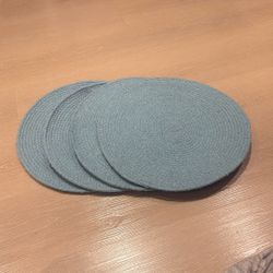 Set of 4 Round Woven Placemats