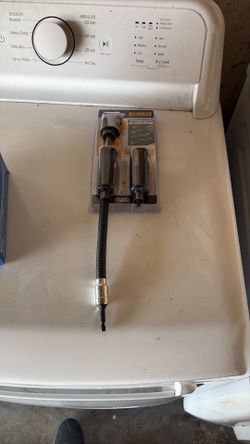 Dewalt command tight spaces