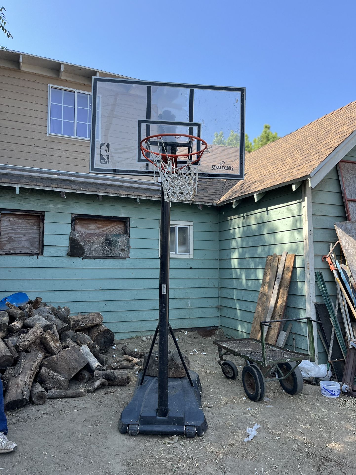Basketball π Hoop