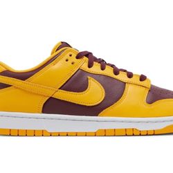Nike Dunk Low Retro University Gold