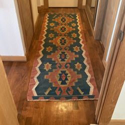 Gorgeous Turkish Kilim Vintage Rug - Hallway Runner