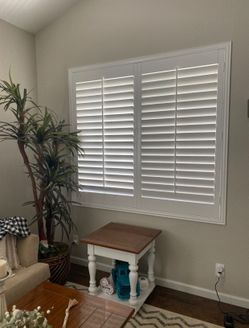 Handcrafted Solid Wood Shutters - Custom Fit Interior Window Coverings & Closet Doors - Free In Home Estimates & Quick Quotes (Persianas de Madera)