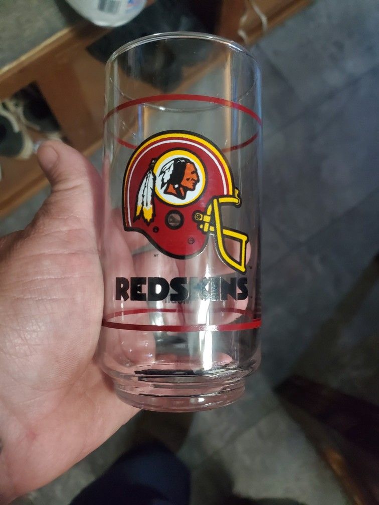 Vintage Washington Redskins Glass