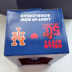 Hello Kitty NY Mets Light Up Bow Bobble Head
