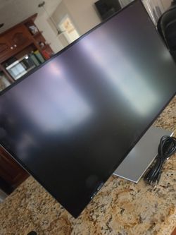 Dell Ultrasharp 27 U2725QE