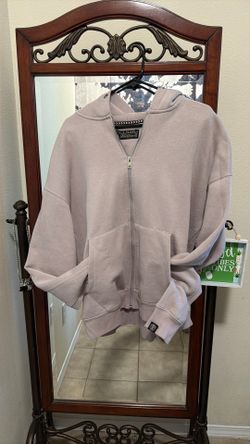 Men’s Large Sweatshirts – Great Condition!