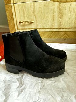 Women's Black Suede Chunky Chelsea Ankle Boots