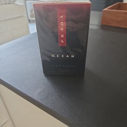 Prada Ocean Luna Rossa