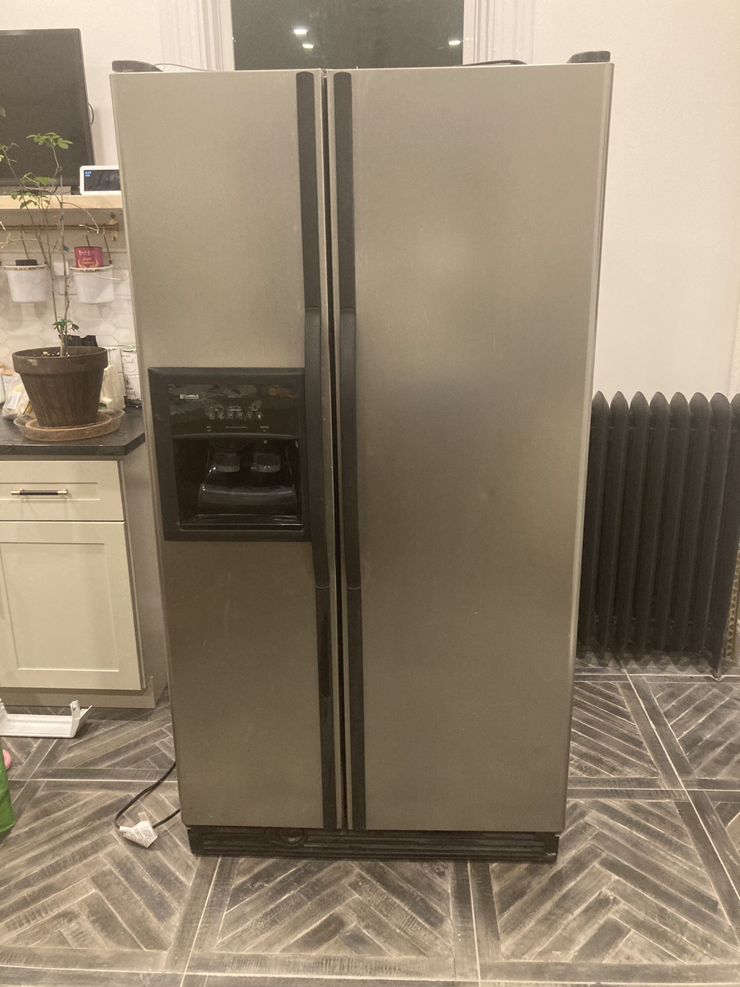 Kenmore Coldspot Model 106 Side By Side Refrigerator For Sale In Newark
