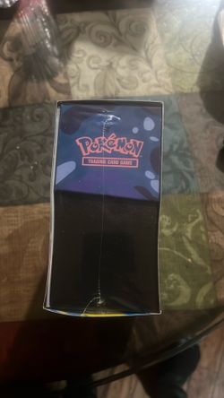 Pokémon Chaos rising ETB