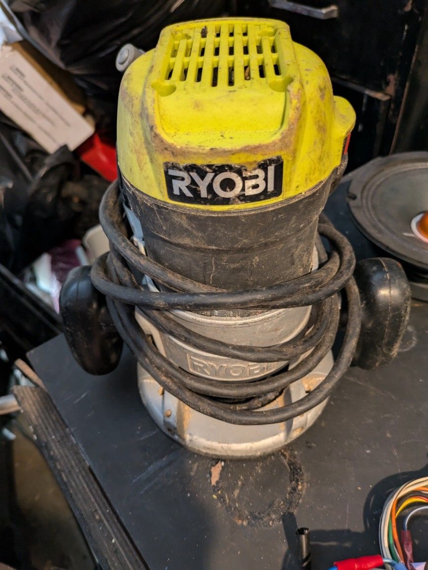 Ryobi Wood Router
