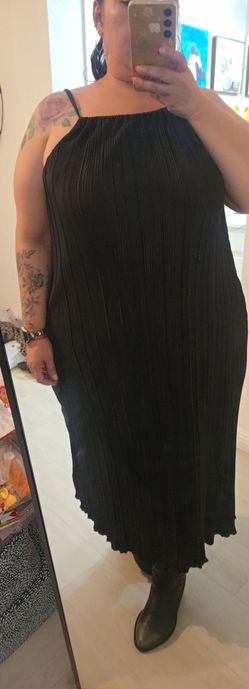 cute plus size dress 🖤