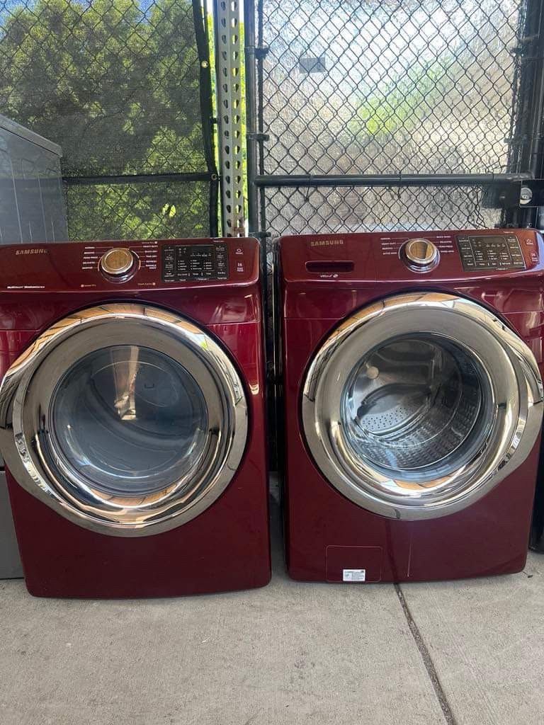 SAMSUNG WASHER AND GAS DRYER / FREE DELIVER