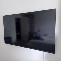 Insignia 55” 4k tv