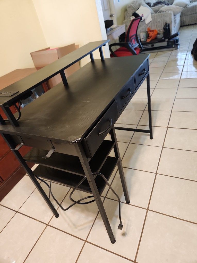 Computer Desk