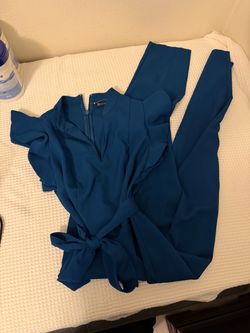 Women’s clothing/one piece pant suit