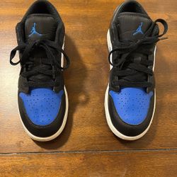 Air Jordan 1 Low 'Alternate Royal Toe'