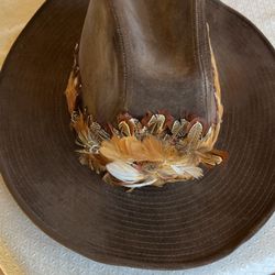 Duke  Collection cowboy hat. 7  1/4 To 7 3/8. 
